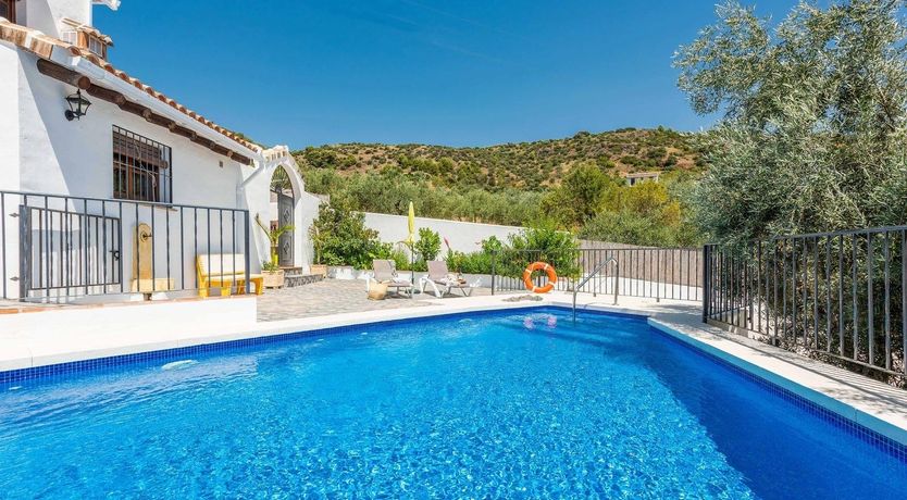 Photo of Tile & Beam