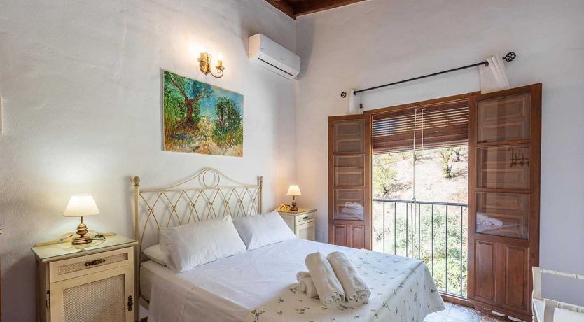 Photo of Tile & Beam