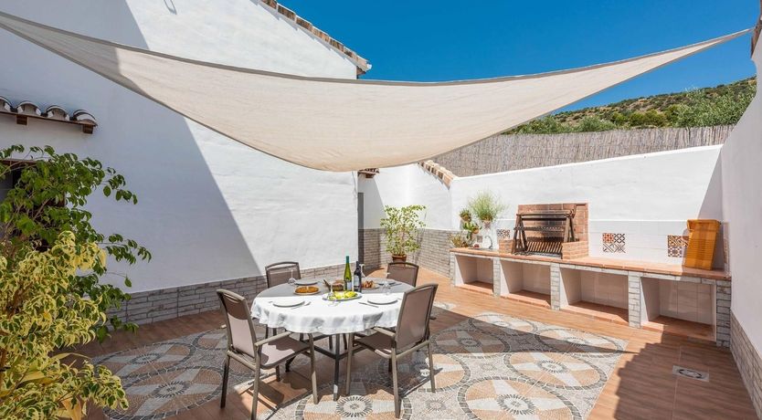 Photo of Tile & Beam