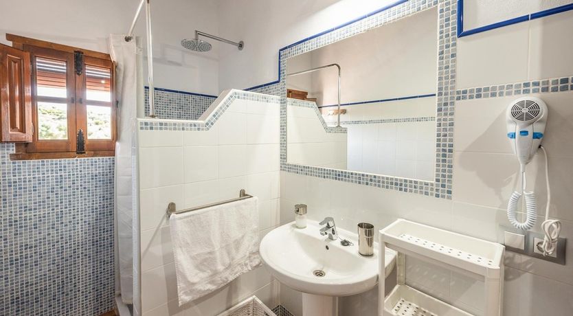 Photo of Tile & Beam