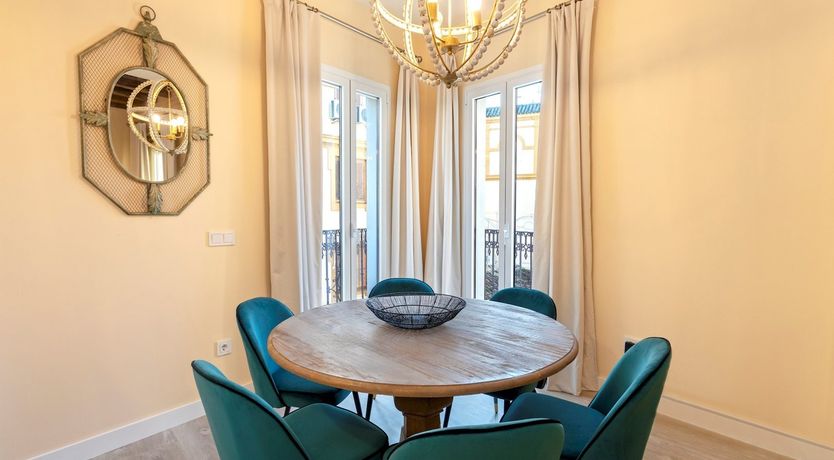 Photo of Golden Flamenco