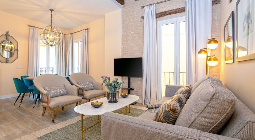 Photo of Golden Flamenco