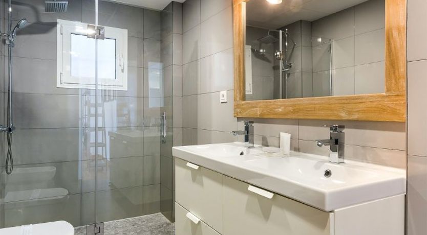 Photo of Romantic at Heart