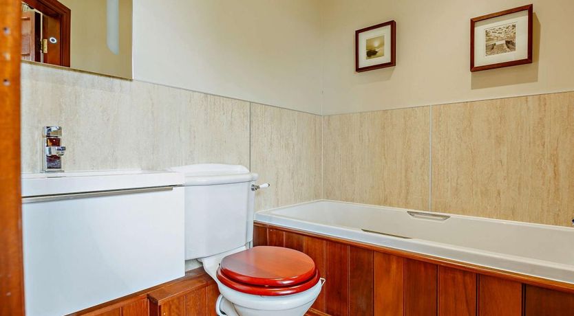 Photo of 2 Bed in Dyffryn Ardudwy