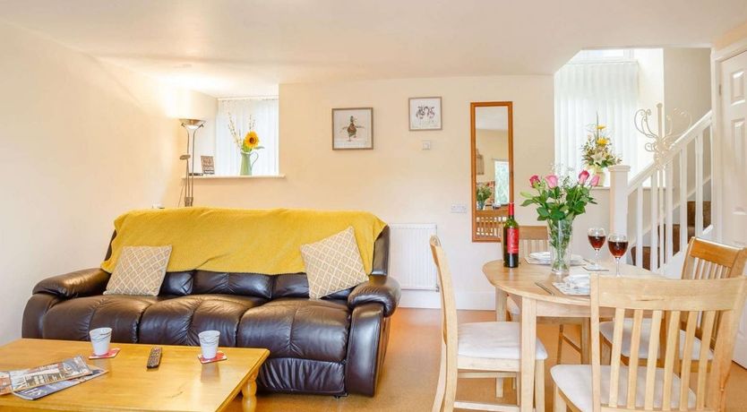 Photo of 1 Bed in Llandderfel