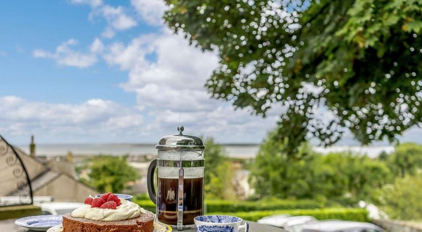 Photo of 5 Bed in Askam-in-Furness