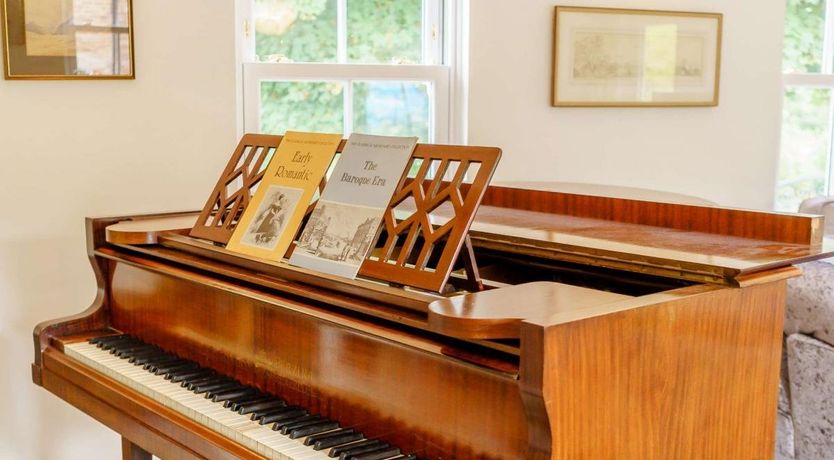 Photo of 5 Bed in Askam-in-Furness