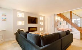 Photo of 4 Bed in Fowey