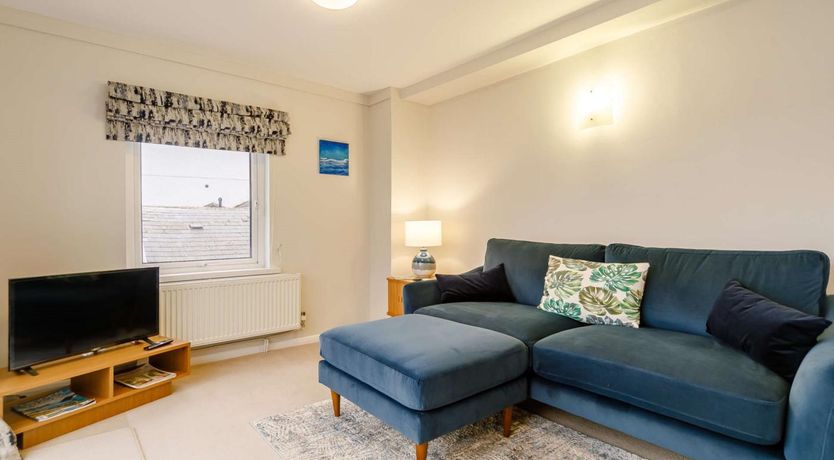 Photo of 4 Bed in Fowey