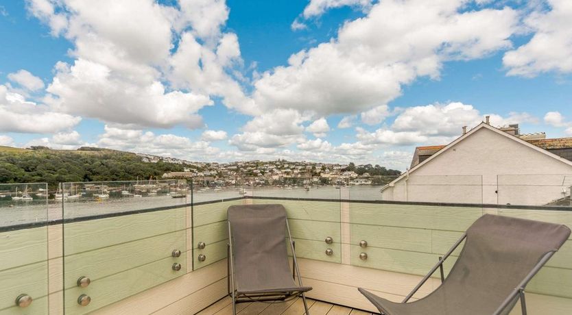 Photo of 4 Bed in Fowey