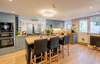 5 Bed in Bideford Holiday Cottage