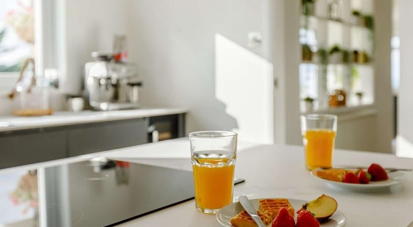 Photo of 3 Bed in Lee