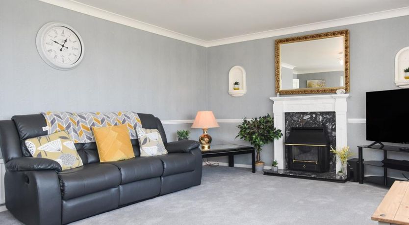 Photo of 3 Bed in Bude