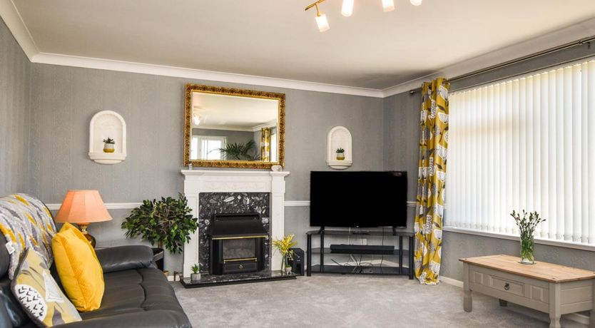 Photo of 3 Bed in Bude