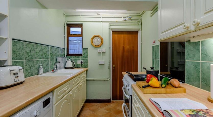 Photo of 1 Bed in Fordingbridge