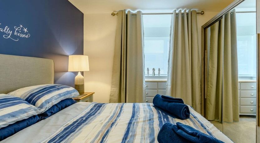 Photo of 3 Bed in Templeton