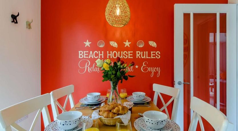 Photo of 3 Bed in Templeton