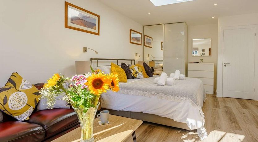 Photo of 1 Bed in Broadstairs