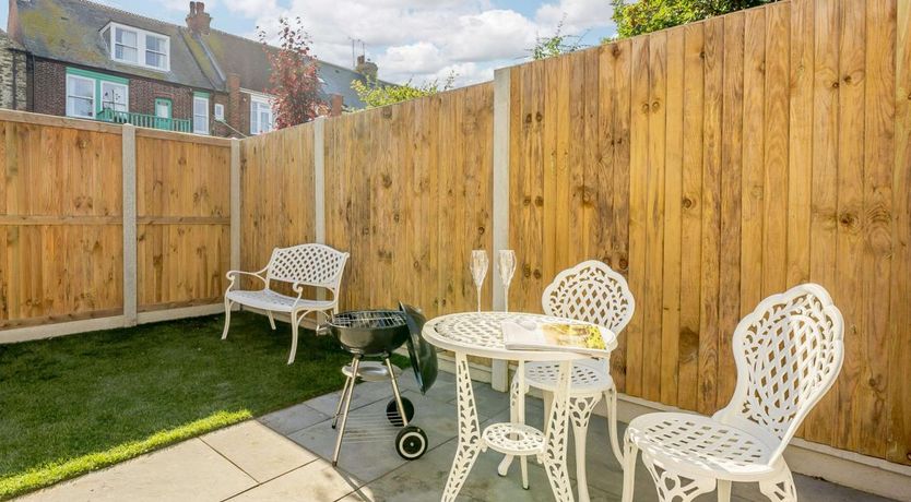 Photo of 1 Bed in Broadstairs