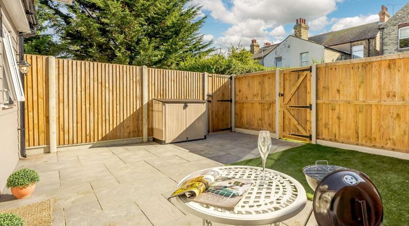 Photo of 1 Bed in Broadstairs