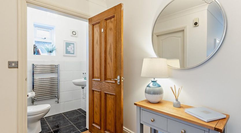 Photo of 4 Bed in Llanrhos