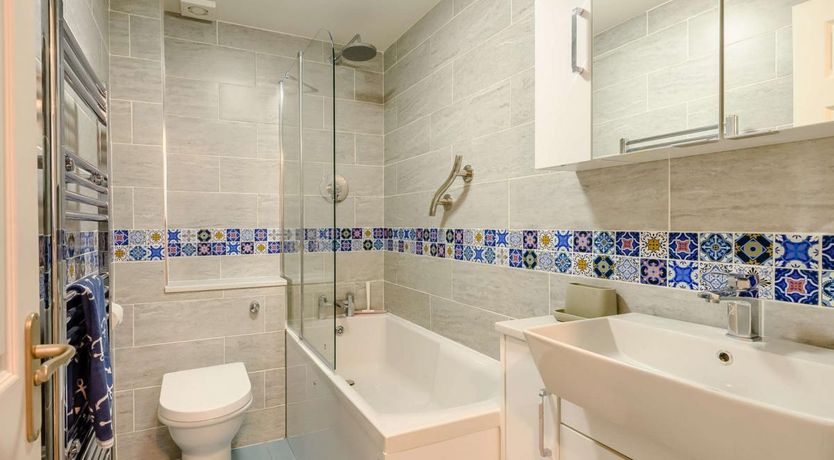 Photo of 2 Bed in Christchurch