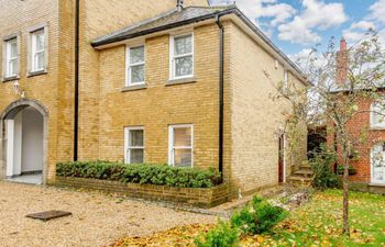 in Christchurch (89726) Holiday Cottage