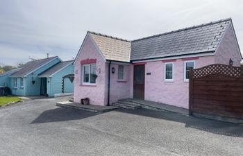 Pen- y- Bryn @ Canllefaes Holiday Cottage