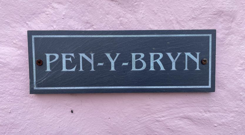 Photo of Pen- y- Bryn @ Canllefaes