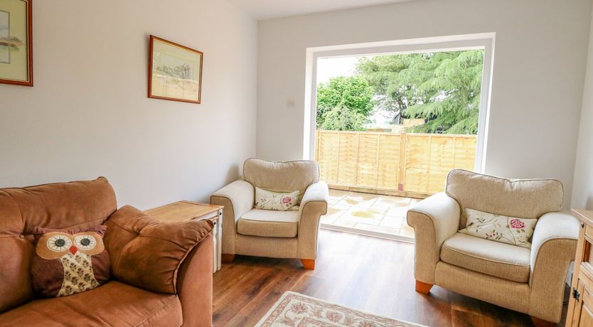 Photo of Walnut Shade