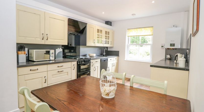 Photo of Walnut Shade