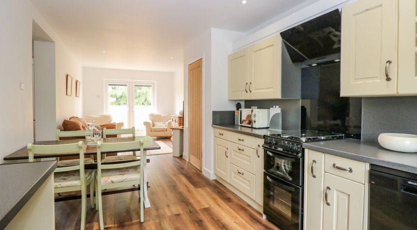 Photo of Walnut Shade