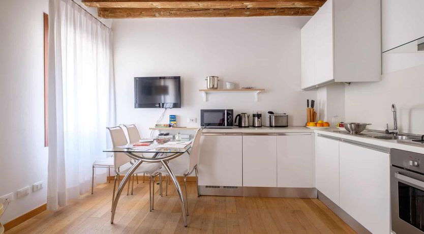 Photo of Rialto Reverie