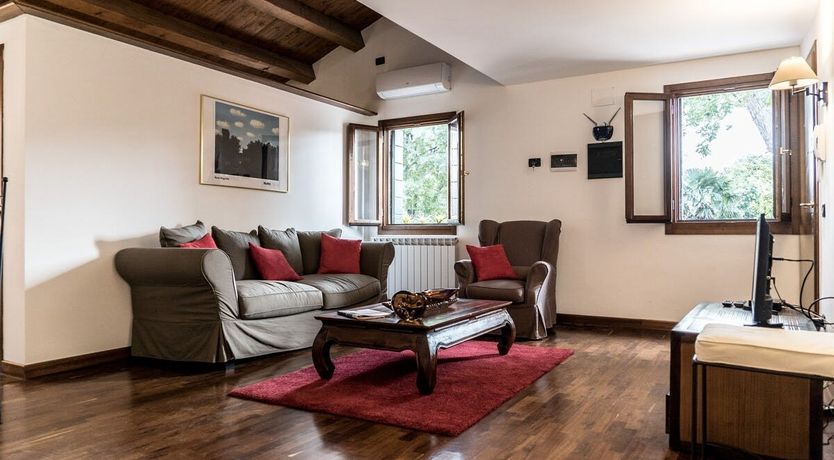 Photo of The Last Romantic