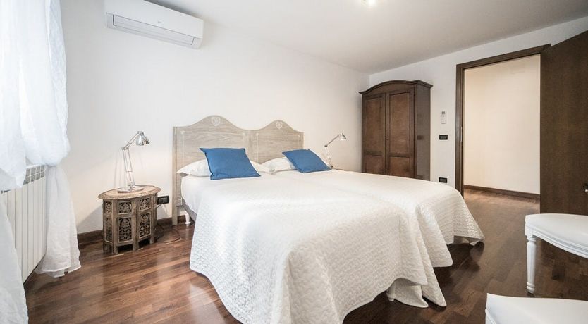 Photo of The Last Romantic