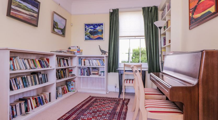 Photo of 6 Gloster Terrace