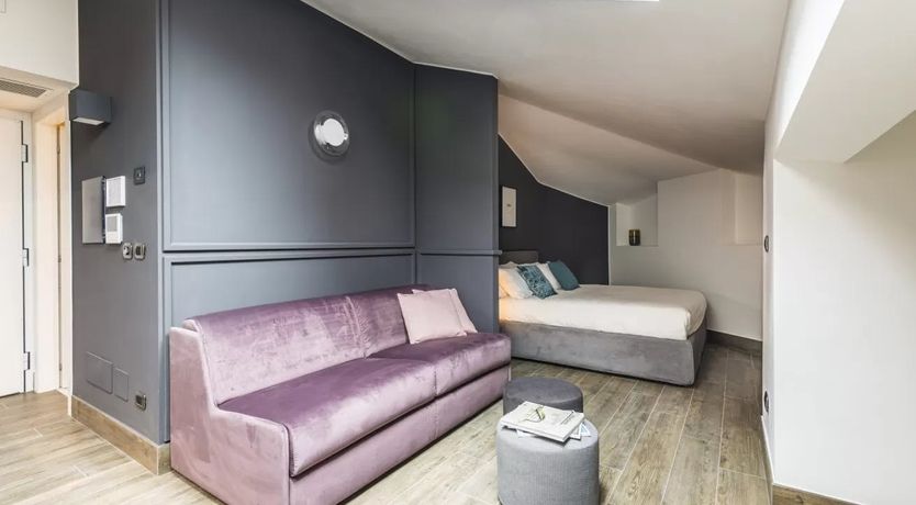 Photo of Modern Studio