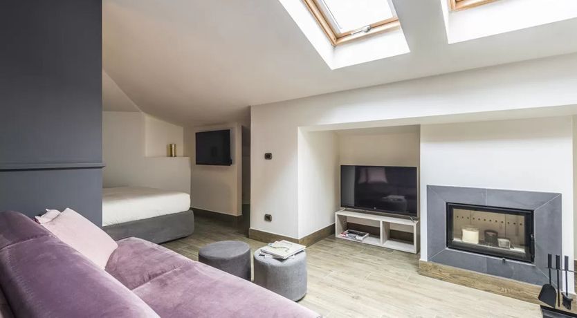 Photo of Modern Studio