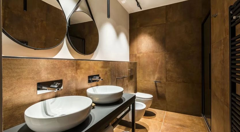 Photo of The Industrialist XVI