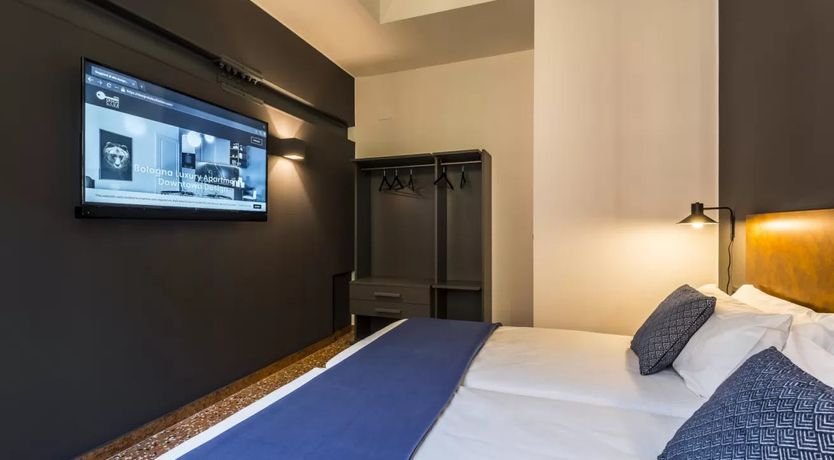 Photo of The Industrialist XVI