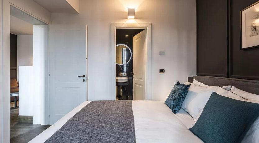 Photo of Two Towers XXXV