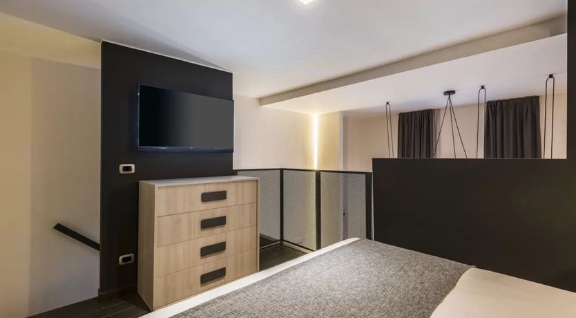 Photo of Archistar's Masterpiece I