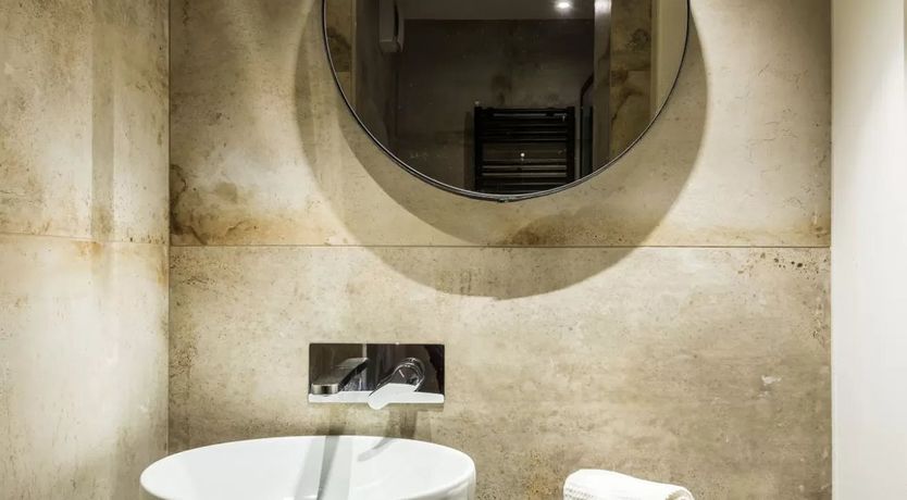 Photo of Archistar's Masterpiece I