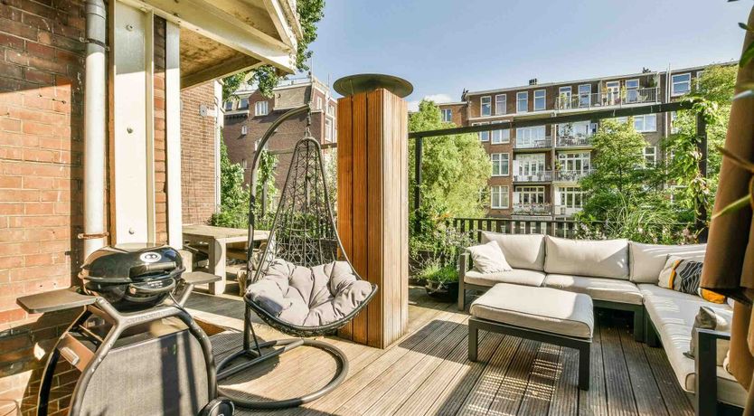 Photo of Shades of Rembrandt