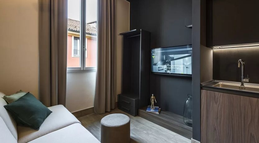 Photo of Leva's Lamp XXV