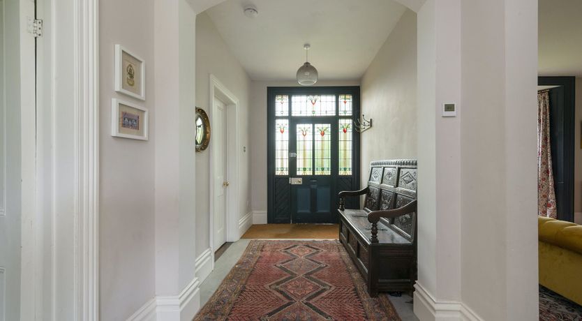 Photo of Montague Manor