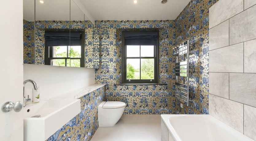 Photo of Montague Manor