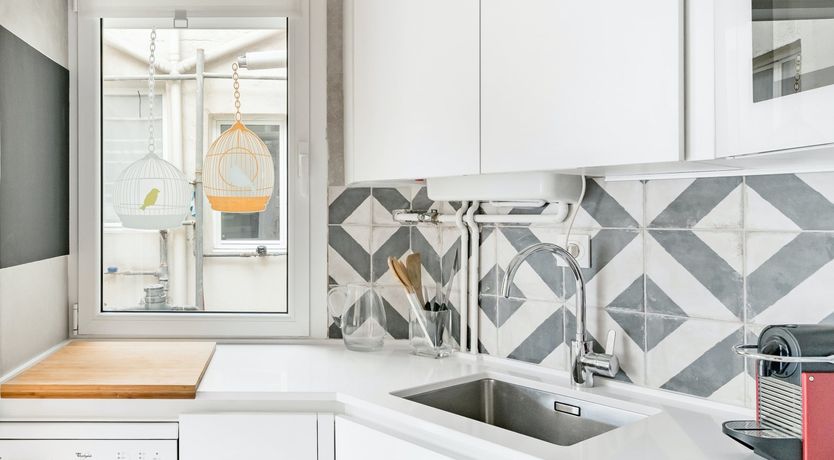 Photo of Hold Your Head High