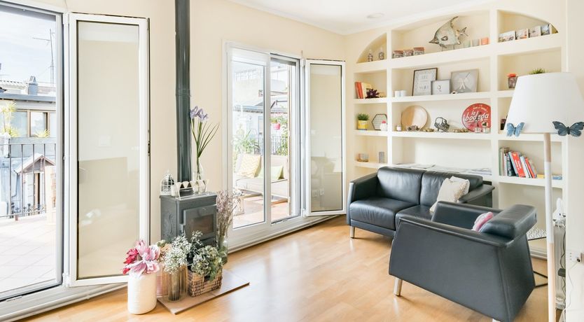 Photo of Hold Your Head High