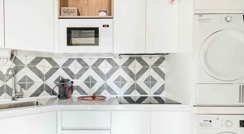 Photo of Hold Your Head High